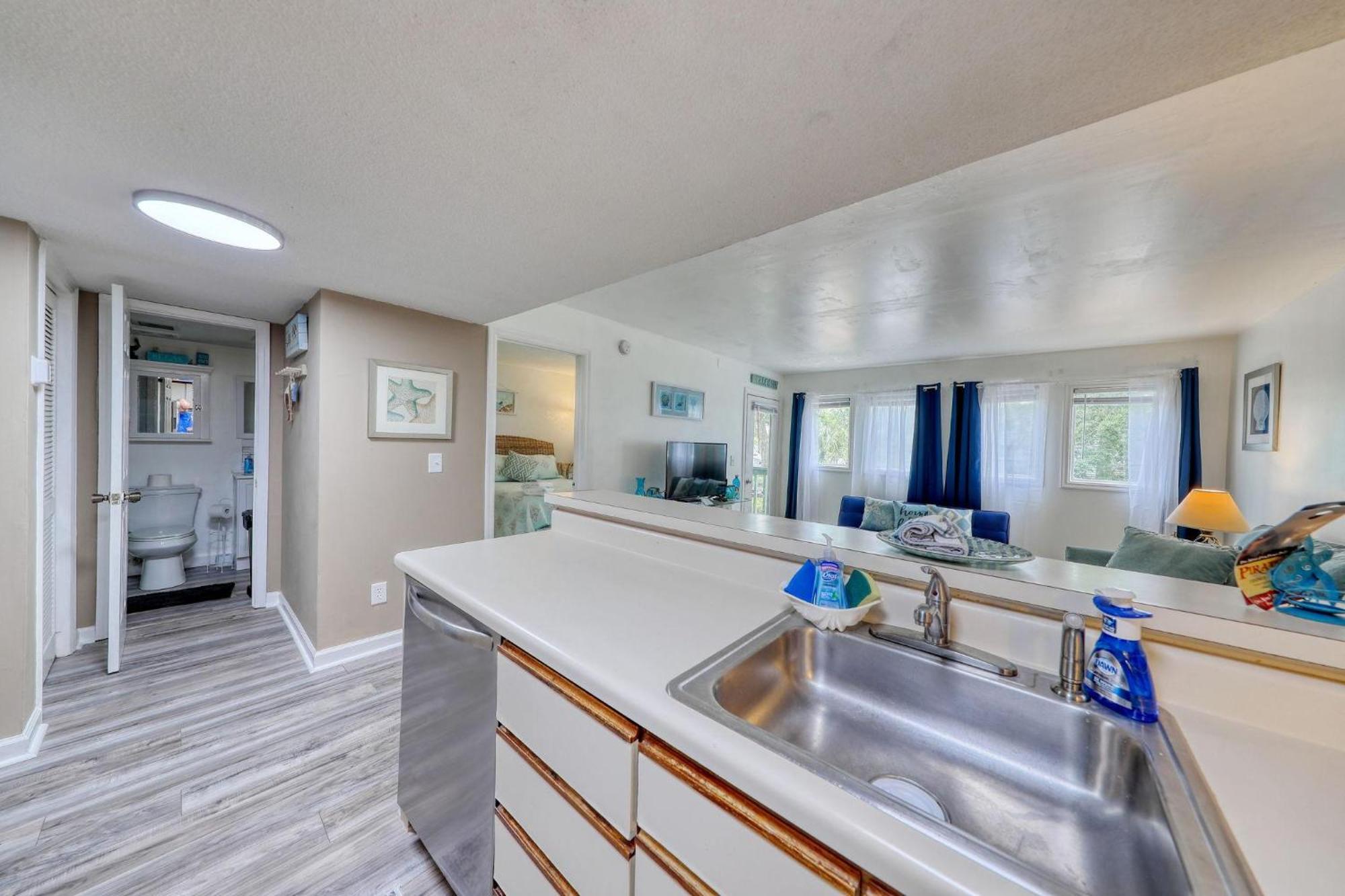 Villa 5905 S Kings Hwy, 4203 - Ocean Walk Sleeps 4 Myrtle Beach Exterior foto